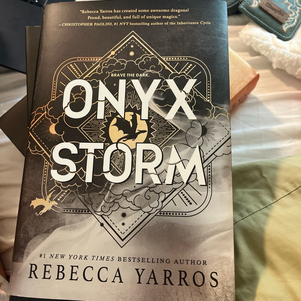 Onyx Storm Hardcover Book by Rebecca Yarros